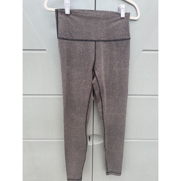 Lululemon Wunder Under Hi-Rise Full-On Luxtreme Mauve Dots Full Length SZ6 READ - Picture 2 of 8